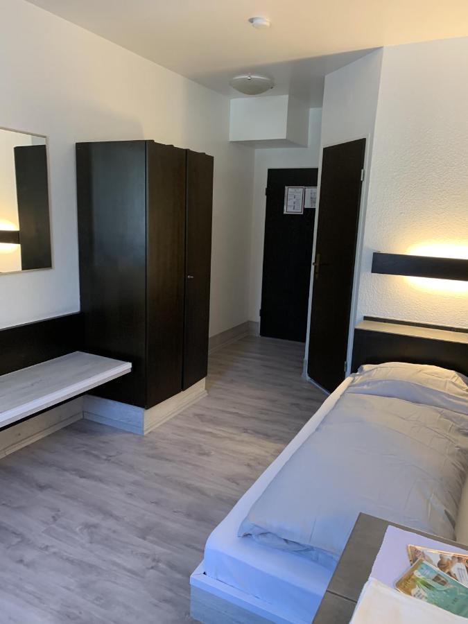 City Hotel 딘슬라켄 외부 사진