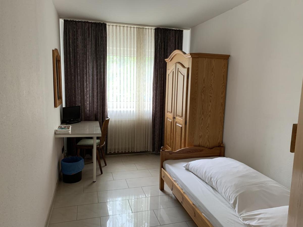 City Hotel 딘슬라켄 외부 사진