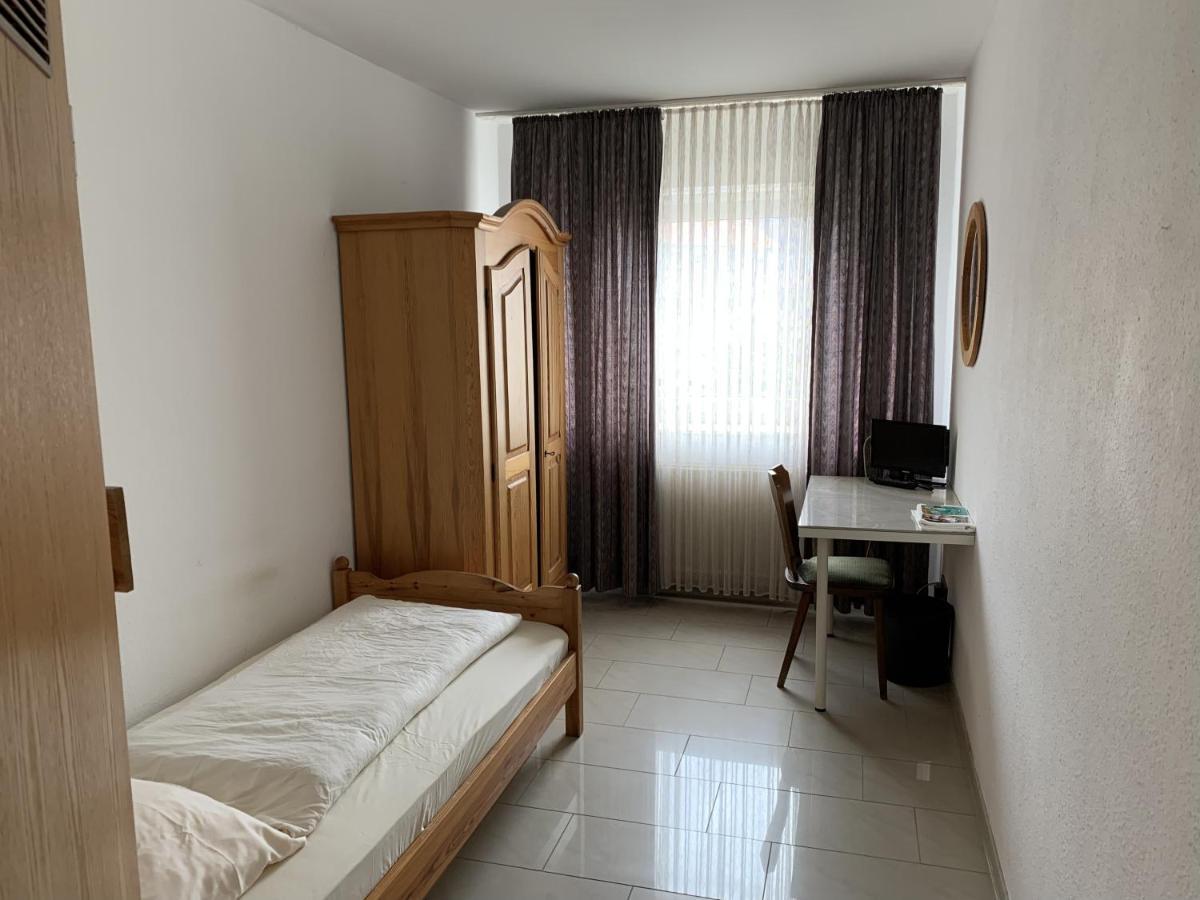 City Hotel 딘슬라켄 외부 사진